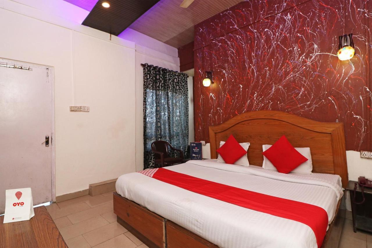 Oyo 75571 Sai Pooja Lodging Hotel Mumbai Exterior photo